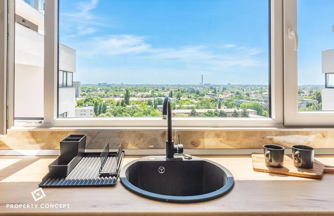 Central Spacious Apartment 1006-1